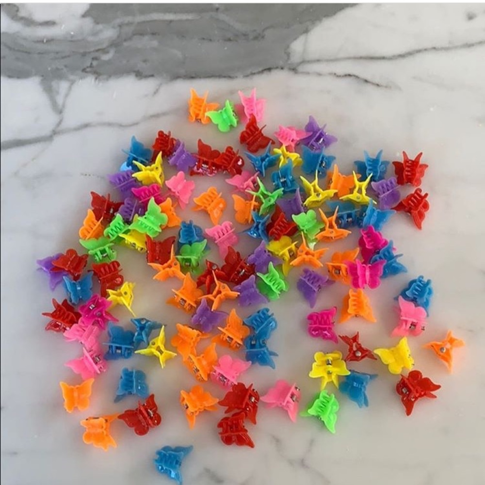 butterfly hair clips 🪐